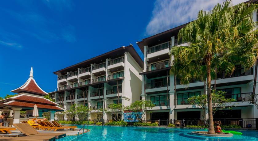 Территория отеля