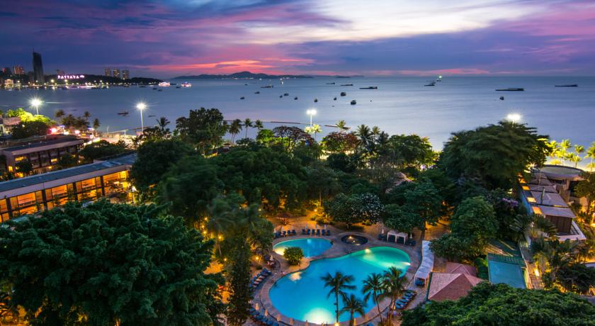 Территория отеля, вид сверху