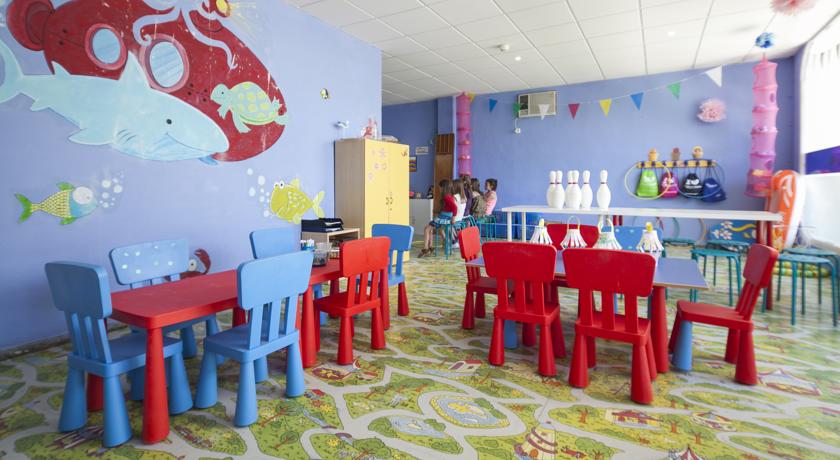 Детский клуб