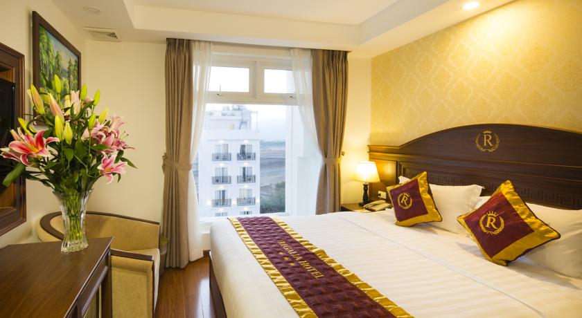 Номера в отеле Regalia Hotel, Нья Чанг, Вьетнам