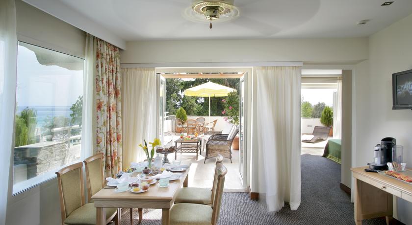 Номера в отеле Theophano Imperial Palace, Халкидики-Кассандра, Греция