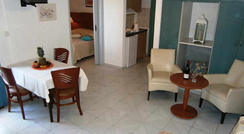 Апартаменты в отеле Elounda Residence, Крит, Греция