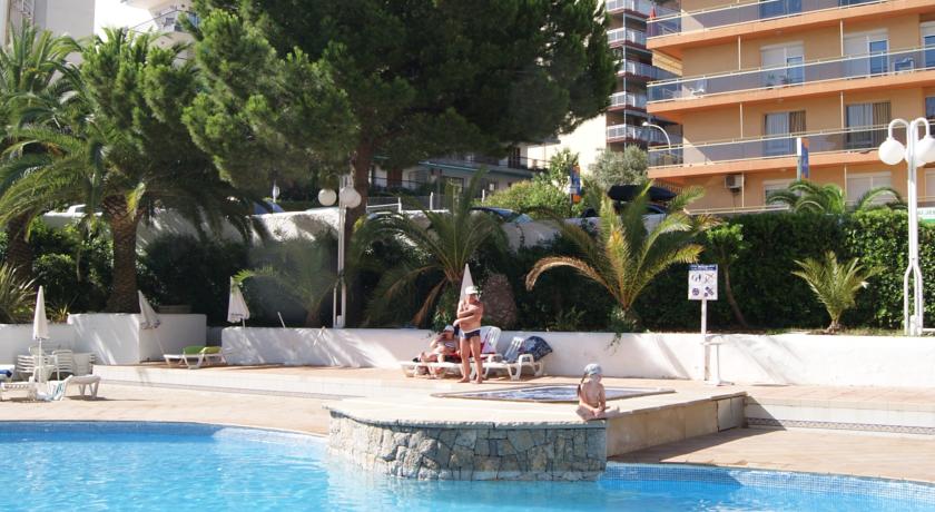 Открытый бассейн