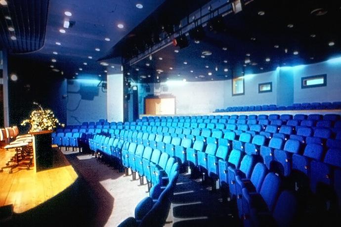 Конференц-зал