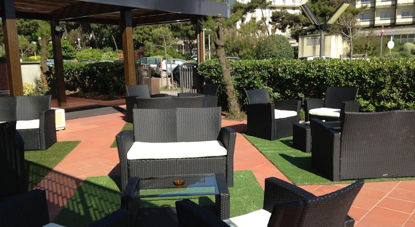 Внутренний дворик отеля