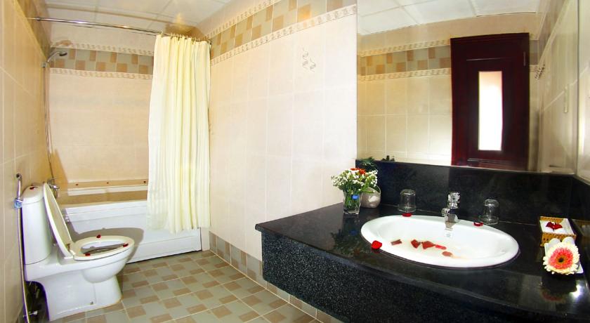 Номера в отеле Sunny Hotel Nha Trang, Нья Чанг, Вьетнам