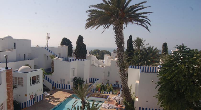 Территория отеля