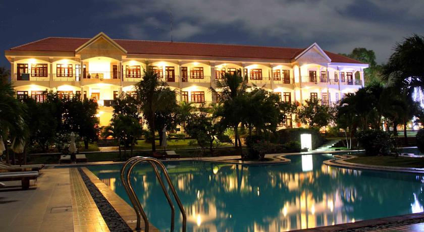 Открытый бассейн