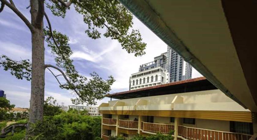 Вид с балкона номера