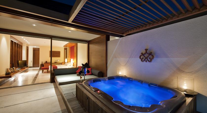 Номер с джакузи