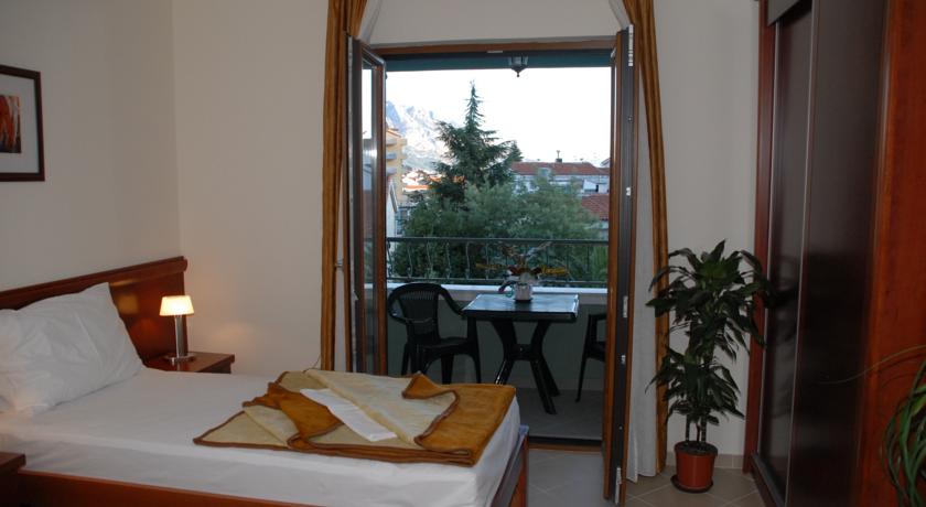 Номера в отеле Krapina, Будва