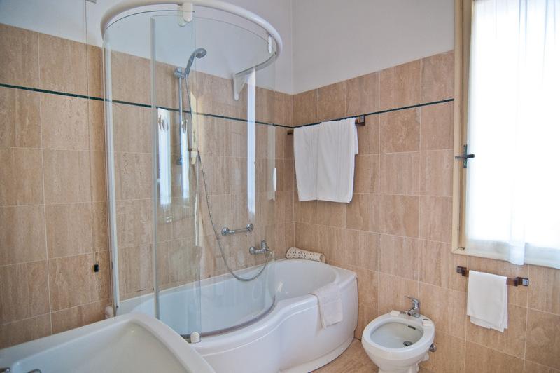 Номера в отеле Grand Hotel De Londres, Сан-Ремо, Италия