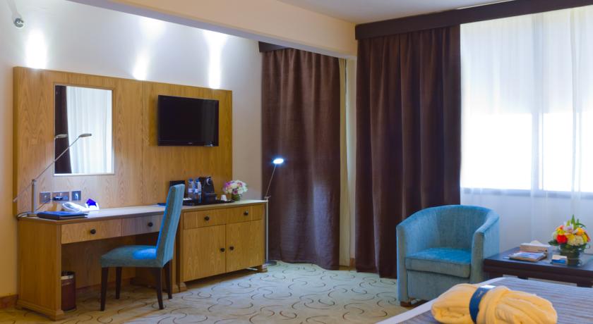 Номера в отеле Radisson Blu Resort, Шарджа, ОАЭ