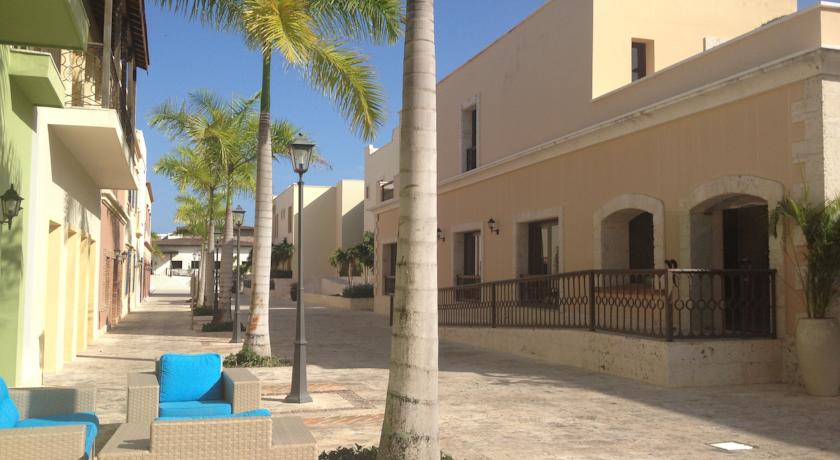 Территория отеля