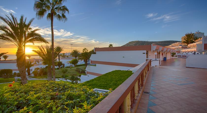 Закат с видом на море