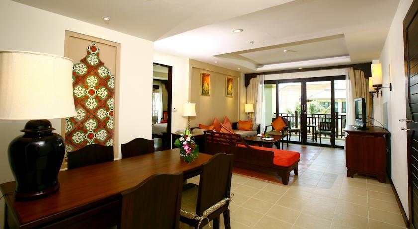 Номера в отеле Ravindra Beach Resort & Spa, Паттайя, Таиланд