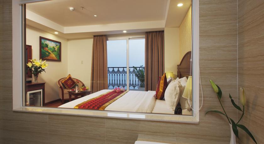 Номера в отеле Regalia Hotel, Нья Чанг, Вьетнам