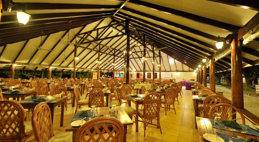 В ресторане