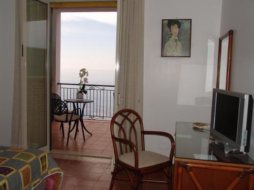 Номера в отеле Park Hotel Silemi, Летоянни, Италия