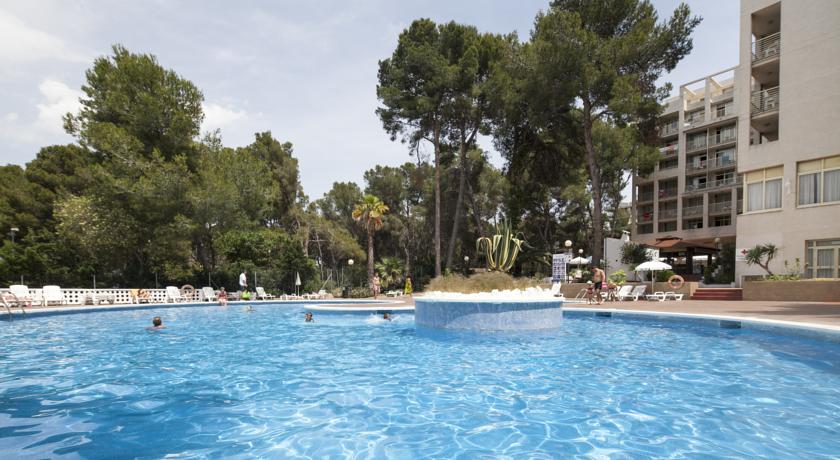 Открытый бассейн