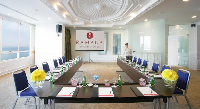 Конференц-зал