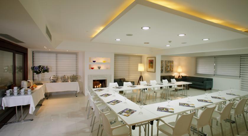 Ресторан со шведским столом