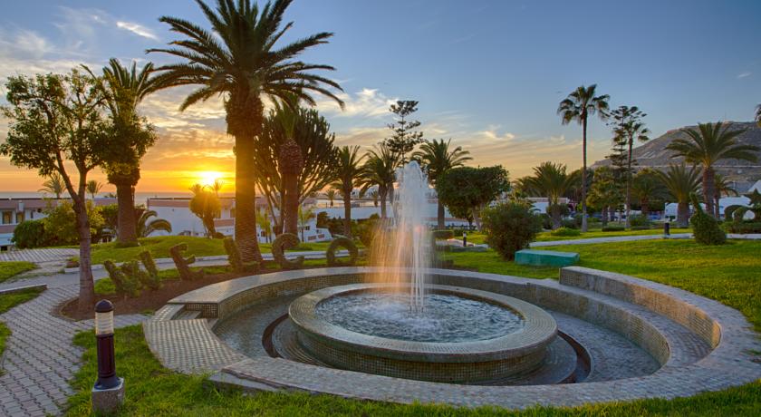 Территория отеля