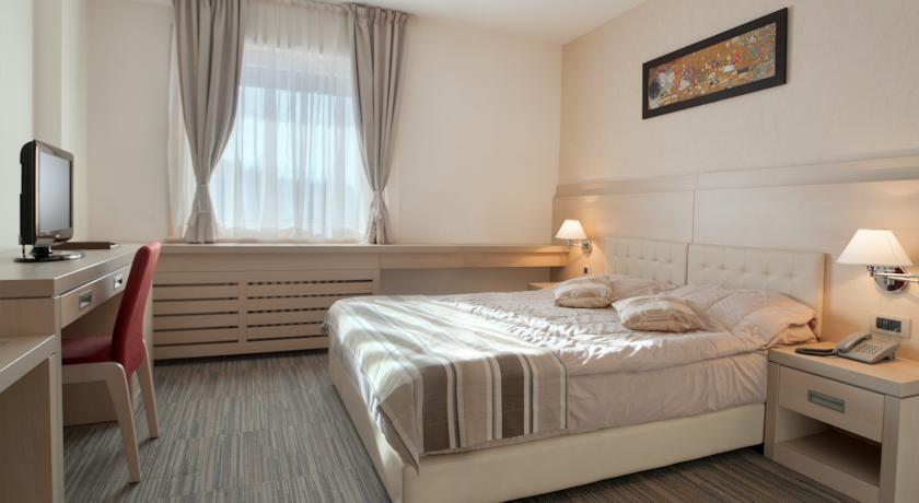 Номера в отеле Family Hotel Angella, Копаоник, Сербия