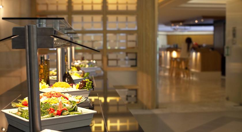 Ресторан со шведским столом