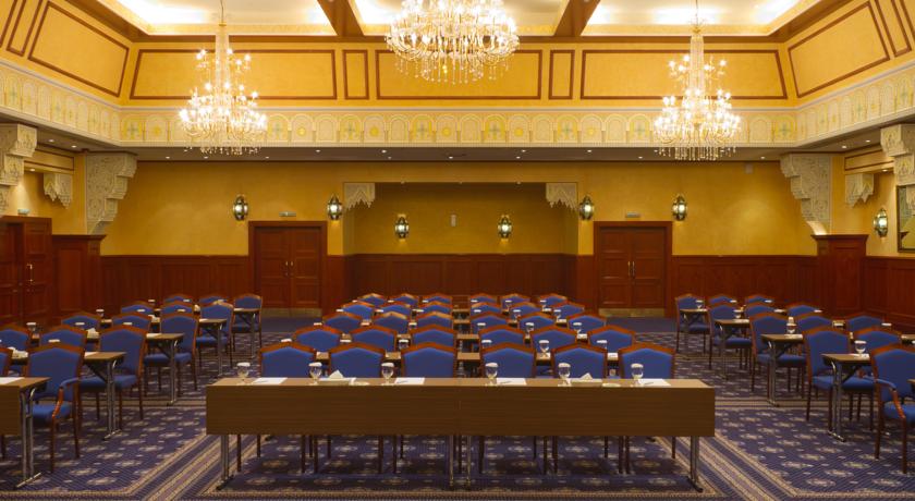 Конференц-зал