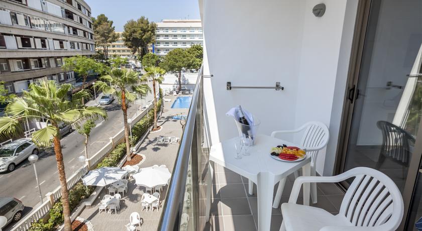 Балкон номера