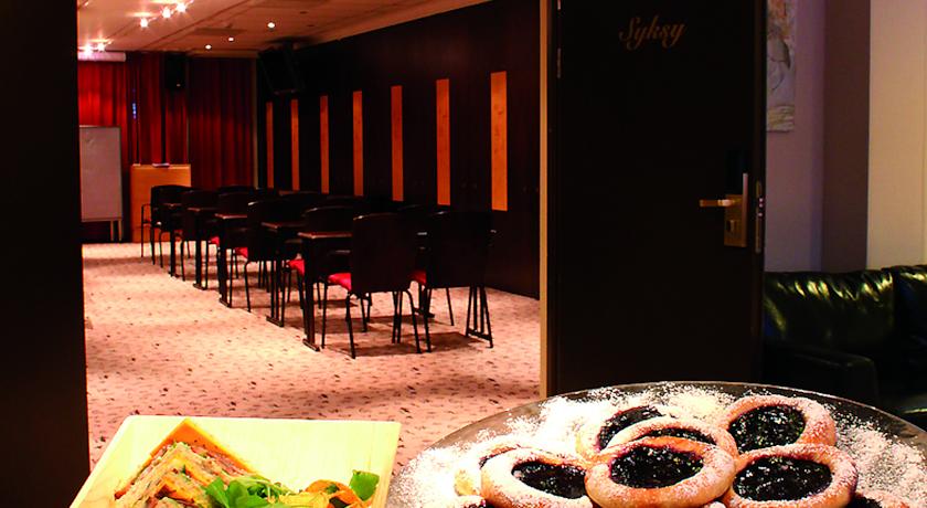 Конференц-зал с возможностью мини-банкета