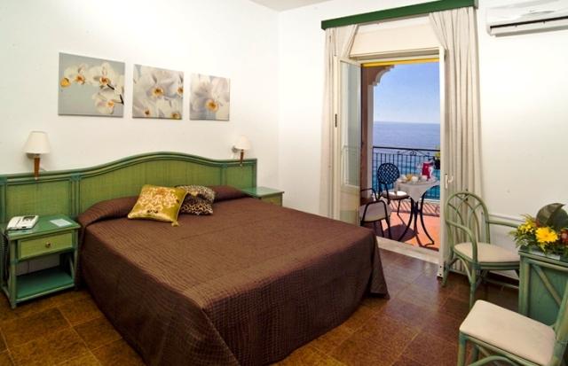 Номера в отеле Park Hotel Silemi, Летоянни, Италия