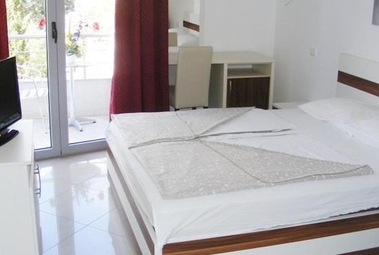 Номера в отеле Obala Lamer, Рафаиловичи, Черногория