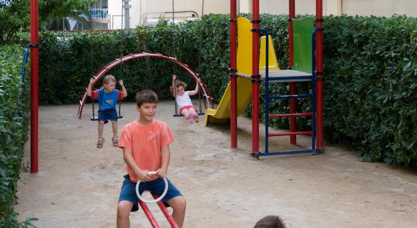 Детская площадка