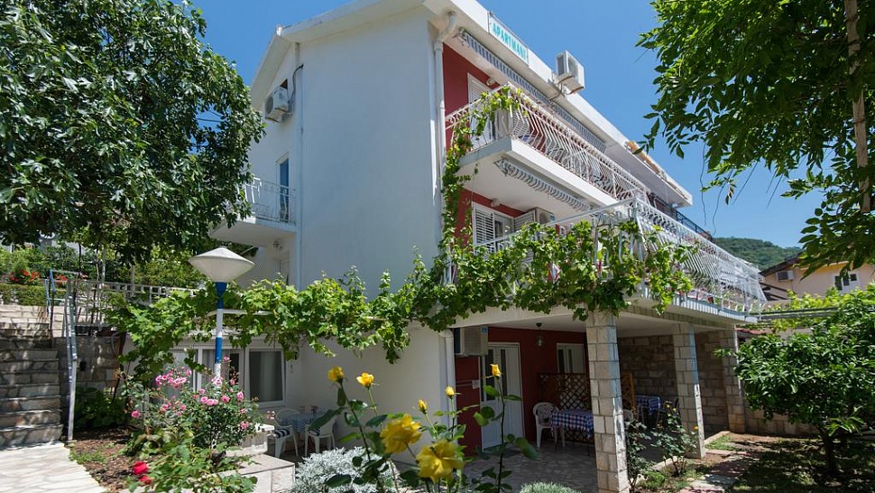 Apartments Kopitović