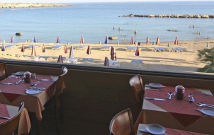 Corallia Beach Hotel Apartments