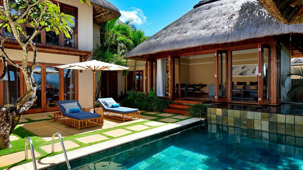 Constanсe Belle Mare Plage