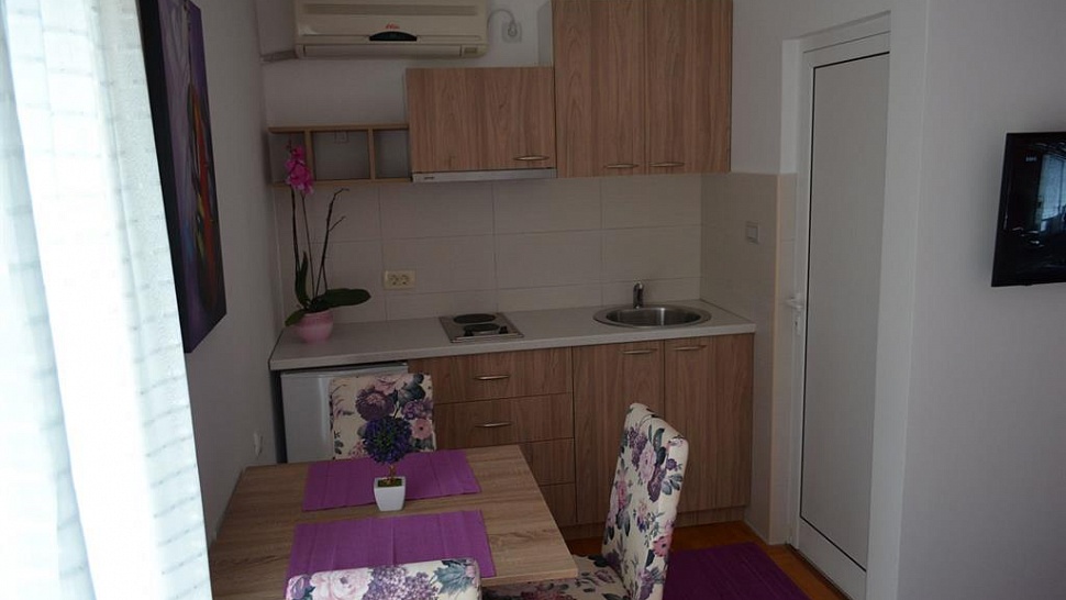 Апартаменты в отеле Ivana House, Будва, Черногория