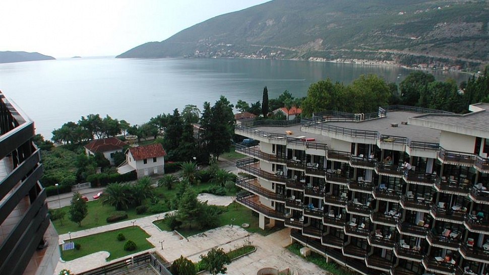 Вид из окон номеров