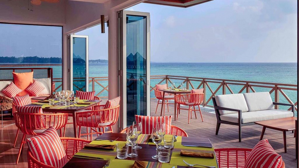 Mercure Maldives Kooddoo resort