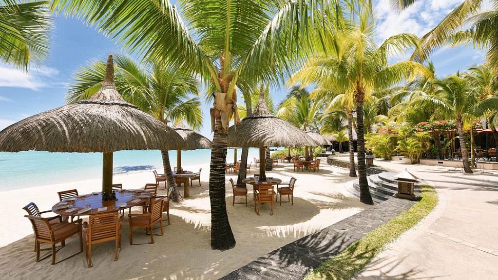 Paradis Beachcomber Golf Resort & SPA