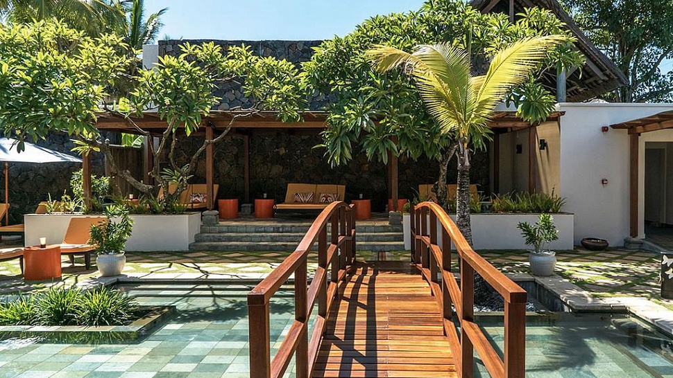 Constanсe Belle Mare Plage