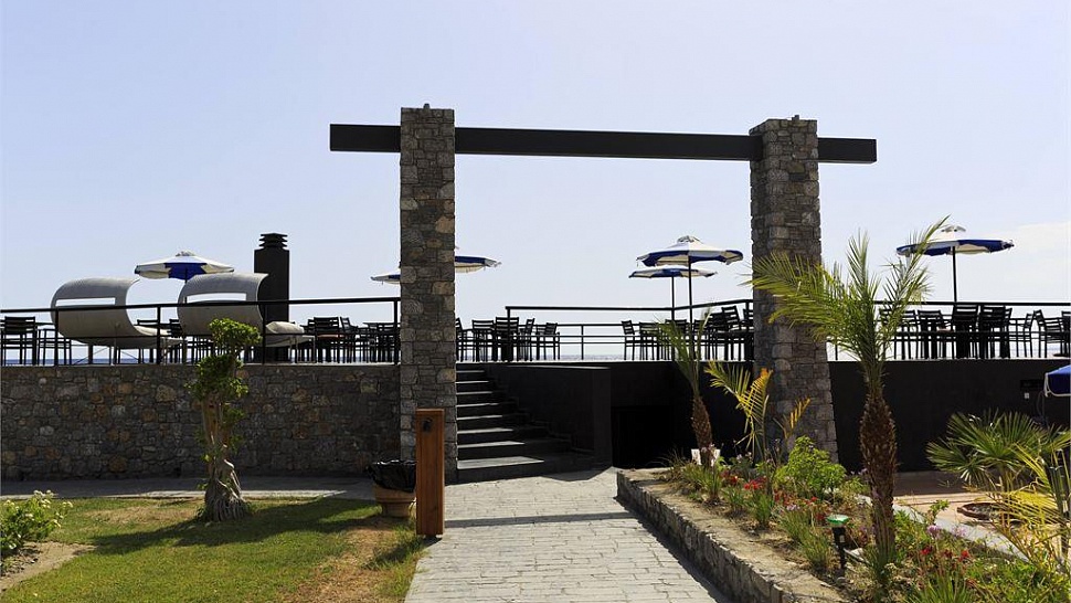 Вход на террасу