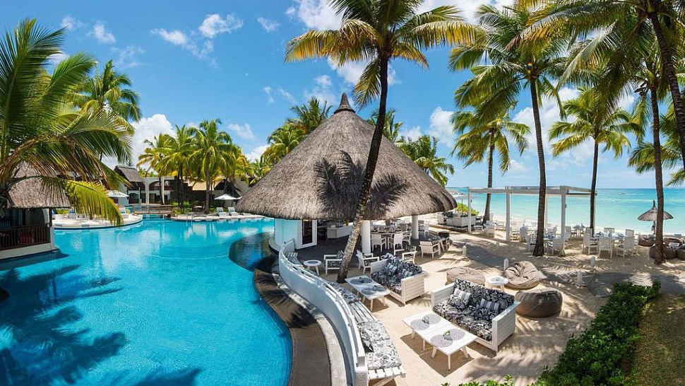 Constanсe Belle Mare Plage