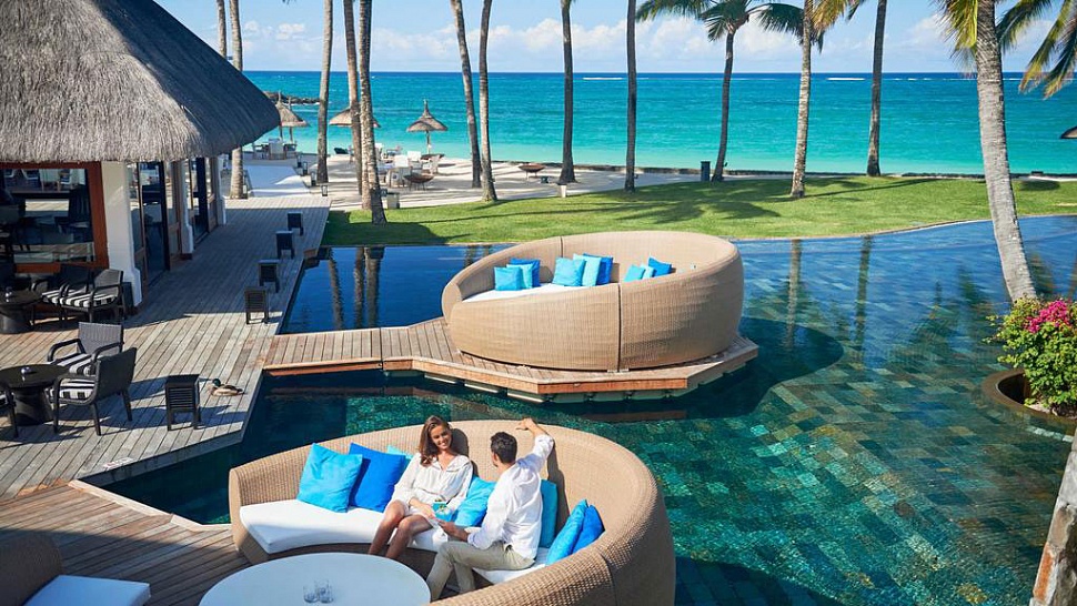 Constanсe Belle Mare Plage