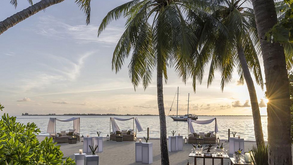 Shangri-LA's Villingili Resort & SPA