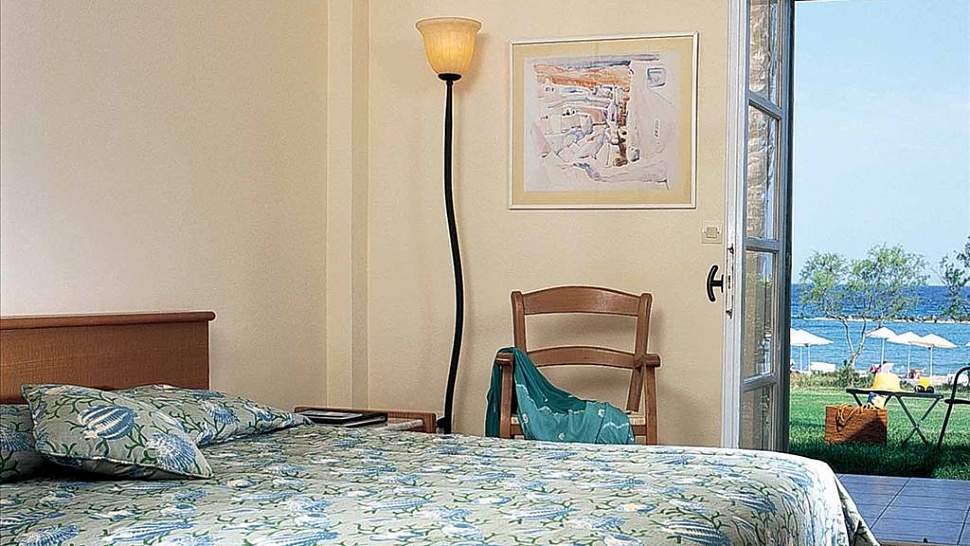 Номера в отеле Grecotel Lakopetra Beach