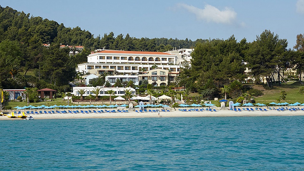 Вид на пляж с моря