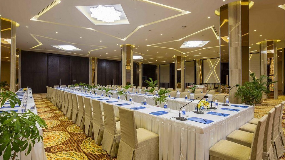 Конференц-зал